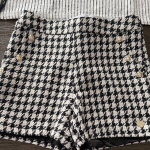 Guess Black and White Houndstooth High Waist Shorts